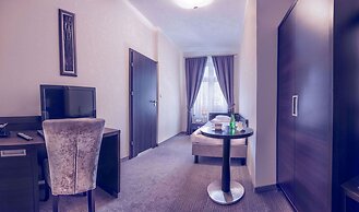Hotel Niemcza SPA