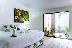 Hotel Quelitales