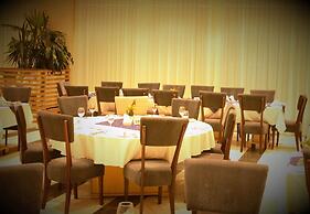 Best Western Plus Serene Atlantic Hotel