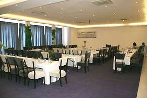 Best Western Plus Serene Atlantic Hotel