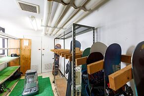 Condominium Hakuba Goryu