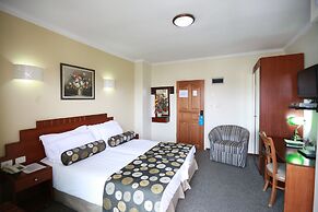 Royal Court Hotel