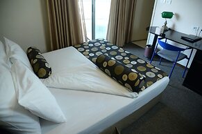 Royal Court Hotel