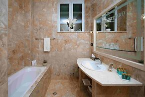 Historic Boutique Hotel Cattaro