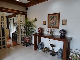 Casa Ruby Pension House