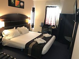 Kyriad Dol de Bretagne