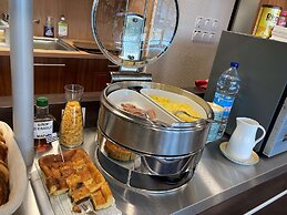 Kyriad Dol de Bretagne