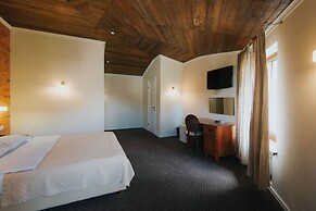 Geneva Park Hotel