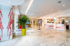 Hotel Seramar Comodoro Playa