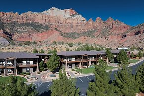 The Red Cliffs Lodge Zion, a Tribute Portfolio Hotel