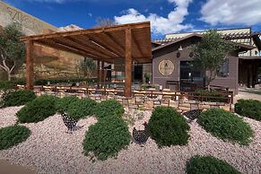 The Red Cliffs Lodge Zion, a Tribute Portfolio Hotel