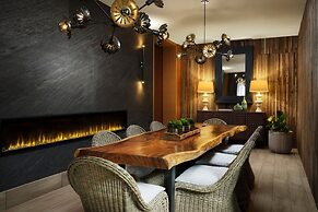 The Red Cliffs Lodge Zion, a Tribute Portfolio Hotel