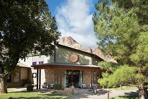 The Red Cliffs Lodge Zion, a Tribute Portfolio Hotel