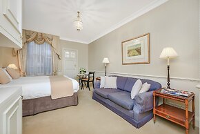 Curzon Street by Mansley