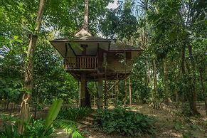 Baan Khao Sok Resort