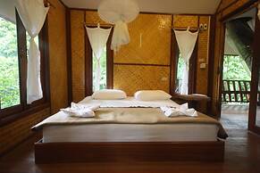 Baan Khao Sok Resort