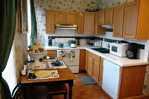 South Broadway Manor