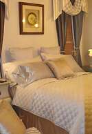 South Broadway Manor