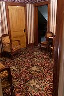 South Broadway Manor