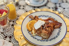 South Broadway Manor