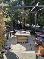 South Broadway Manor