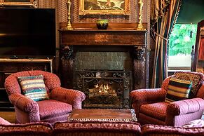 South Broadway Manor