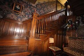 South Broadway Manor