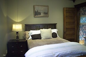 South Broadway Manor