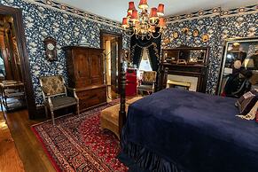 South Broadway Manor