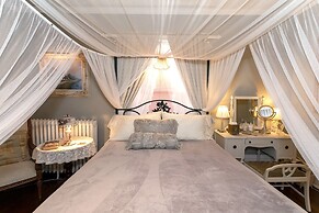 South Broadway Manor