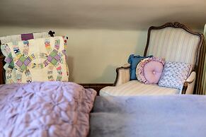 South Broadway Manor