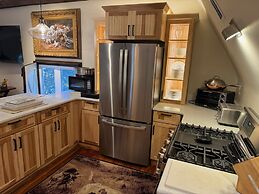 South Broadway Manor