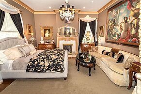 South Broadway Manor