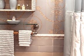 South Broadway Manor