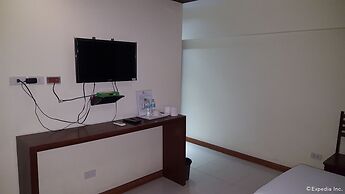Palawan Palm Suites
