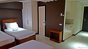 Palawan Palm Suites
