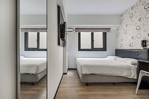 CHECK inn Express Kaohsiung Love River