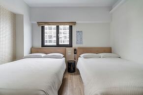 CHECK inn Express Kaohsiung Love River