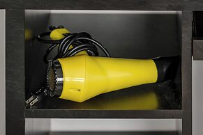 CHECK inn Express Kaohsiung Love River