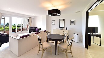 Shigira Bayside Suite Allamanda