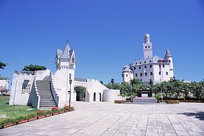 Hotel Breezebay Marina