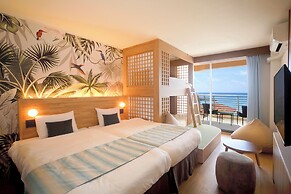 Hotel Breezebay Marina