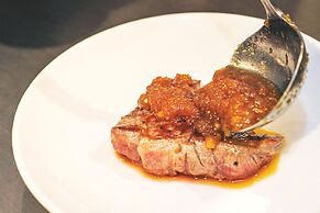 Hotel Breezebay Marina