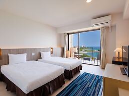 Hotel Breezebay Marina