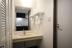 Hotel Breezebay Marina