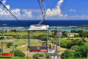 Hotel Breezebay Marina