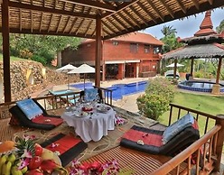 Paradise Island Estate