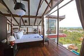 Paradise Island Estate