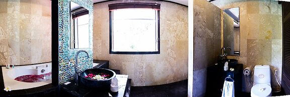 Paradise Island Estate