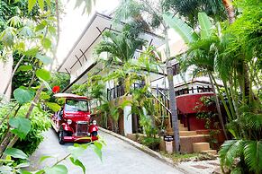 Paradise Island Estate